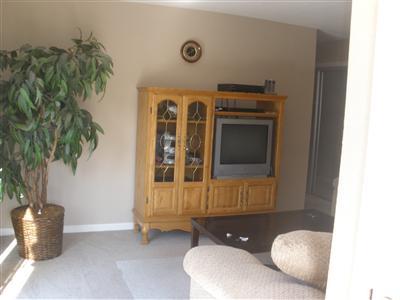 4058 Elmo Loop, Modesto, CA 95356 photo 2