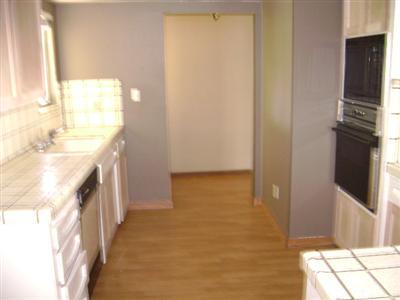 321 Rainier Dr, Lodi, CA 95242 photo 2