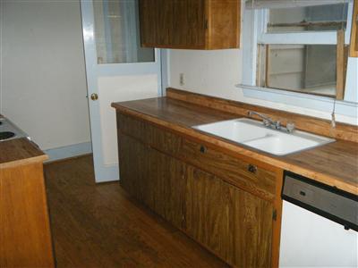 106 Laurel St, Modesto, CA 95354 photo 8
