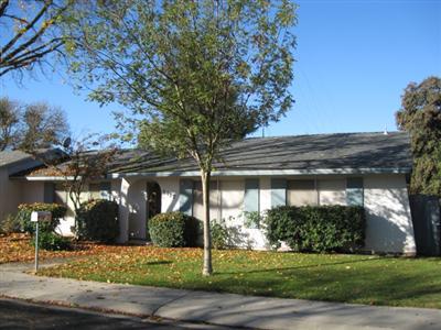 1417 Peppertree Ln, Modesto, CA 95355 photo 1