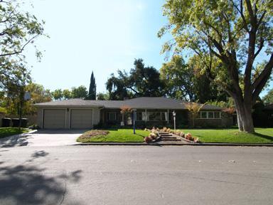 1106 Highland Dr, Modesto, CA 95354 photo 1