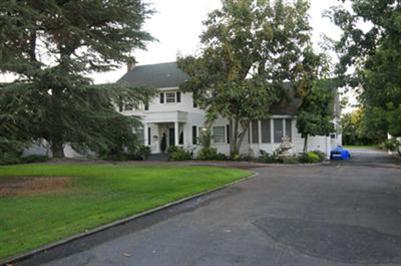 2015 E Armstrong Rd, Lodi, CA 95242 photo 1