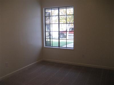 909 Ackerman Way, Modesto, CA 95351 photo 5