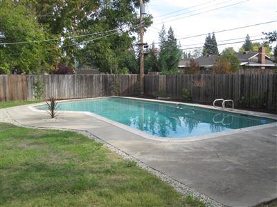 5240 Locust Ave, Carmichael, CA 95608 photo 3