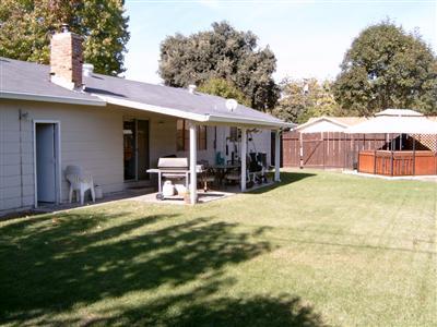 2500 Teri Ln, Modesto, CA 95350 photo 4