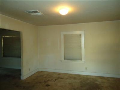 447 Leon Ave, Modesto, CA 95351 photo 3