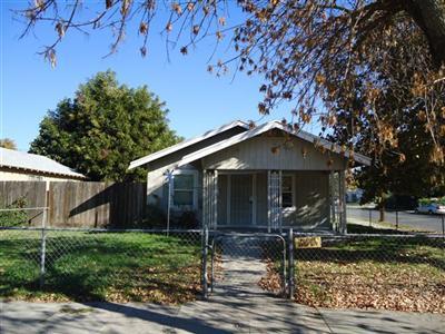 447 Leon Ave, Modesto, CA 95351 photo 1