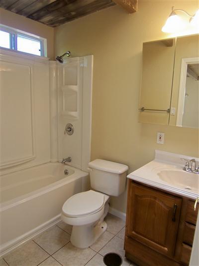 118 W 22nd St, Tracy, CA 95376 photo 8