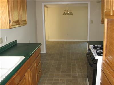 235 E 21st St, Tracy, CA 95376 photo 5