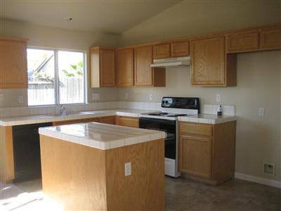 3301 Aria Way, Modesto, CA 95355 photo 4