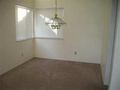 889 Bateman Way, Galt, CA 95632 photo 4