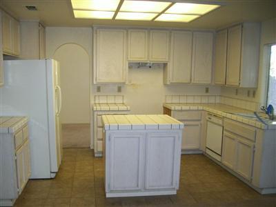889 Bateman Way, Galt, CA 95632 photo 2