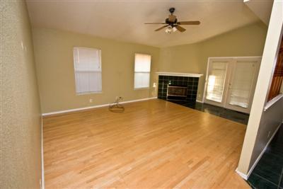 1520 Feather River Ct, Modesto, CA 95351 photo 2