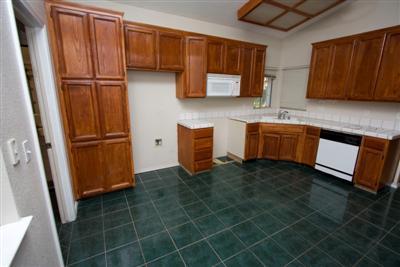 1520 Feather River Ct, Modesto, CA 95351 photo 4