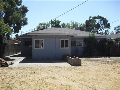 383 E 19th St, Merced, CA 95340 photo 6