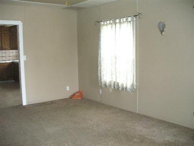 488 Park St, Turlock, CA 95380 photo 9