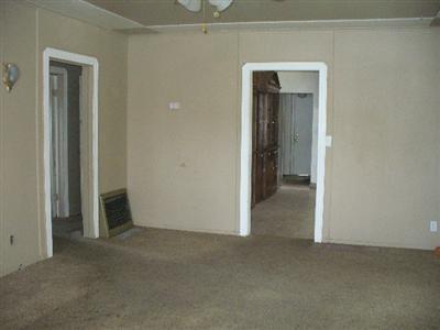 488 Park St, Turlock, CA 95380 photo 5