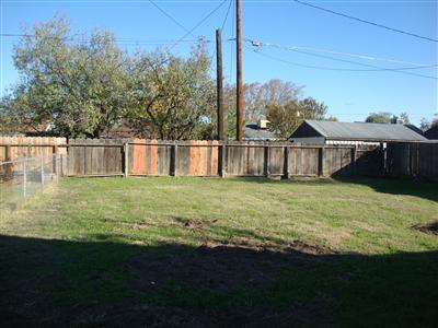 2112 4th St, Hughson, CA 95326 photo 4
