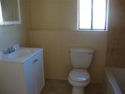 2112 4th St, Hughson, CA 95326 photo 3
