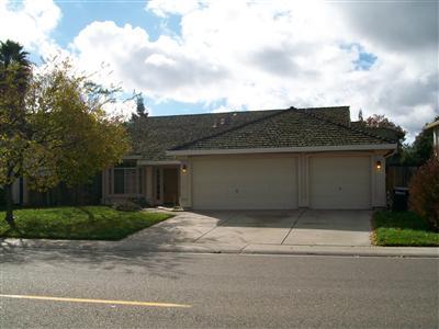 9240 Redwater Dr, Antelope, CA 95843 photo 1