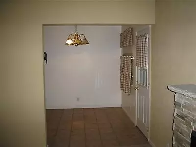 5860 Mohican Dr, Manteca, CA 95336 photo 8