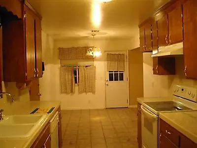 5860 Mohican Dr, Manteca, CA 95336 photo 9