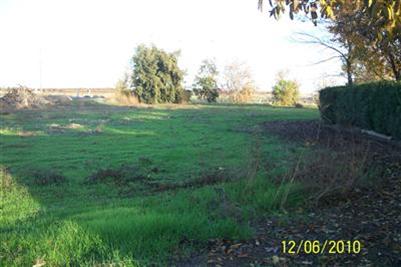 201 Bartch Ave, Patterson, CA 95363 photo 6