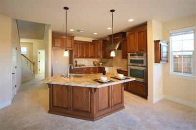 1112 Pistachio Ct, Davis, CA 95618 photo 2