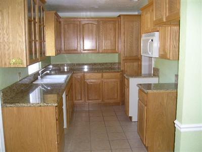 227 E Whittier Ave, Tracy, CA 95376 photo 2