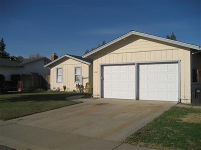 2025 Meadowlark Dr, Modesto, CA 95355 photo 2