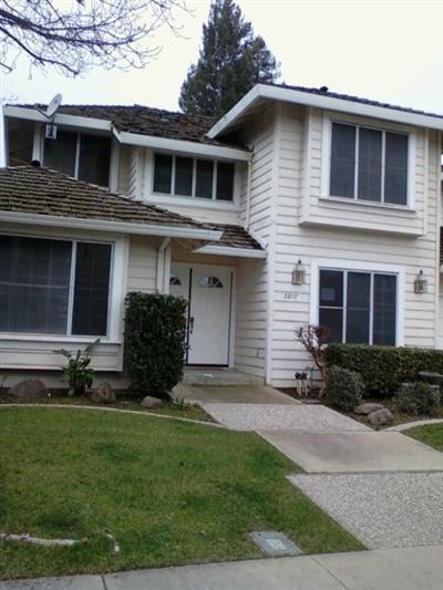 3217 Lakeshore Ct, Modesto, CA 95355 photo 1