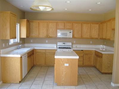 1924 Remembrance Ln, Tracy, CA 95377 photo 4