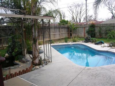 2020 Dora St, Modesto, CA 95354 photo 3