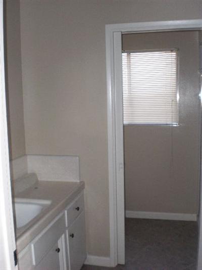 1704 Wolverine Way, Modesto, CA 95355 photo 2