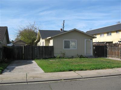 3213 8th St, Ceres, CA 95307 photo 1