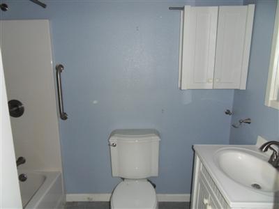 1716 Bronson Ave, Modesto, CA 95350 photo 15