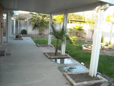 320 Cloverdale Ave, Modesto, CA 95354 photo 2