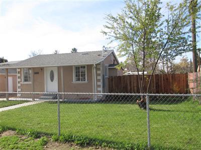 1561 Midway Ave, Modesto, CA 95358 photo 2