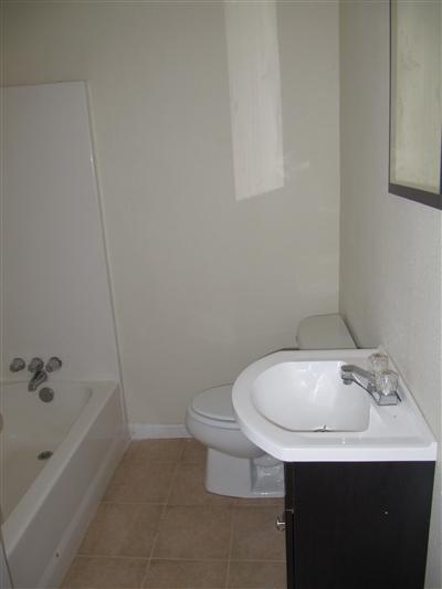 1561 Midway Ave, Modesto, CA 95358 photo 9