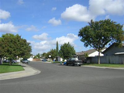 3304 Rhone Dr, Ceres, CA 95307 photo 4
