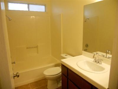 1528 Dezzani Ln, Modesto, CA 95358 photo 9