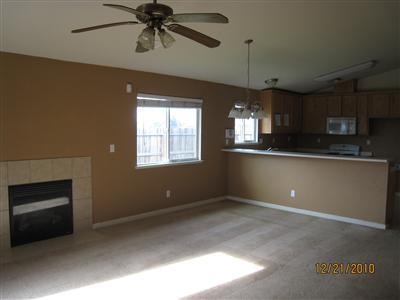 696 Amanda Ct, Merced, CA 95341 photo 5