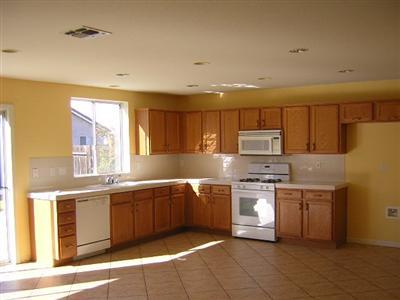 311 Roadrunner Dr, Patterson, CA 95363 photo 3