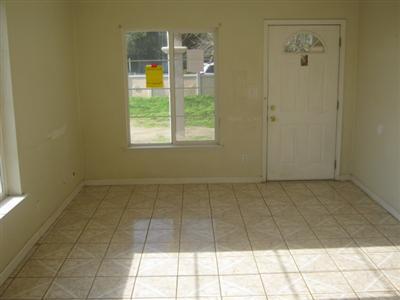 490 S Airport Way, Manteca, CA 95337 photo 2