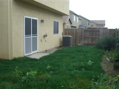 5331 Darpinian Ct, Riverbank, CA 95367 photo 11