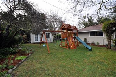 1312 Redwood Ln, Davis, CA 95616 photo 6