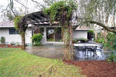 1312 Redwood Ln, Davis, CA 95616 photo 5