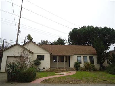 1106 Badgley Dr, Modesto, CA 95350 photo 1