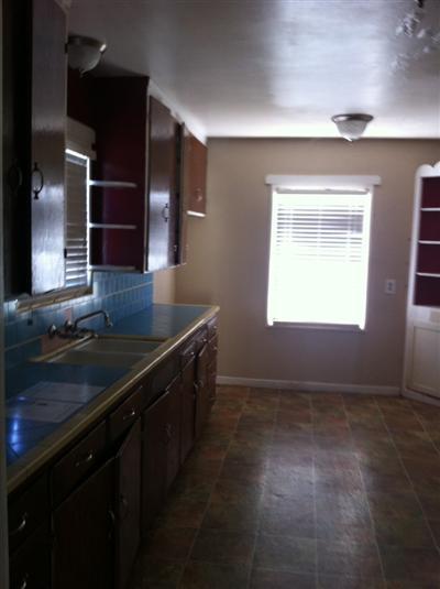 5338 E Harney Ln, Lodi, CA 95240 photo 3