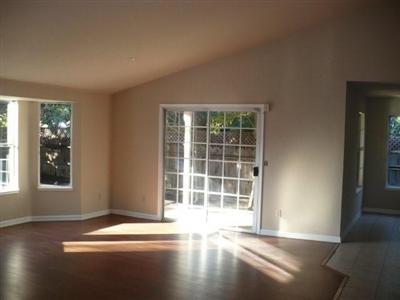 1836 Peacock Dr, Turlock, CA 95382 photo 2